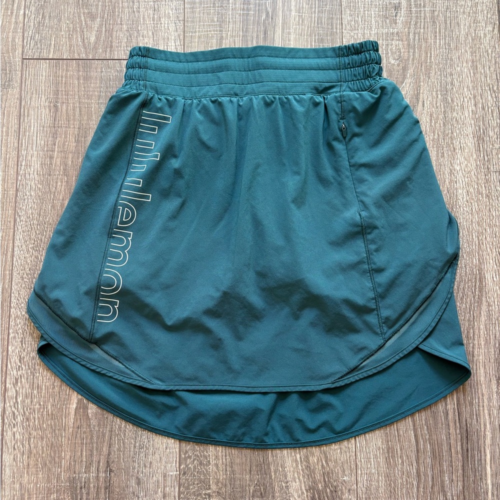 Lululemon skirt size4
